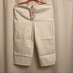 NWT Ruby Rd. White Capris Pants Size:10